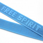 ELÁSTICO FREE SPIRIT 3,4cm AZUL PASTEL / FREE SPIRIT ELASTIC 3,4cm BLUE PASTEL 25m / ELÁSTICO FREE SPIRIT 3,4cm AZUL PASTEL 25m