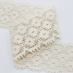 FLOWER TRIPLE BEAK LACE 6,2cm RAW 30m