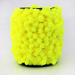 POM POM BALL PASSEMENTERIE 2,5cm NEON YELLOW 50m / PASAMANERÍA POMPÓN 2,5cm AMARILLO NEÓN 50m