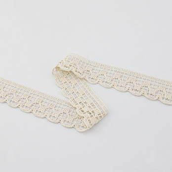 ENCAJE XX ESTRECHO 3,1cm CRUDO 10m